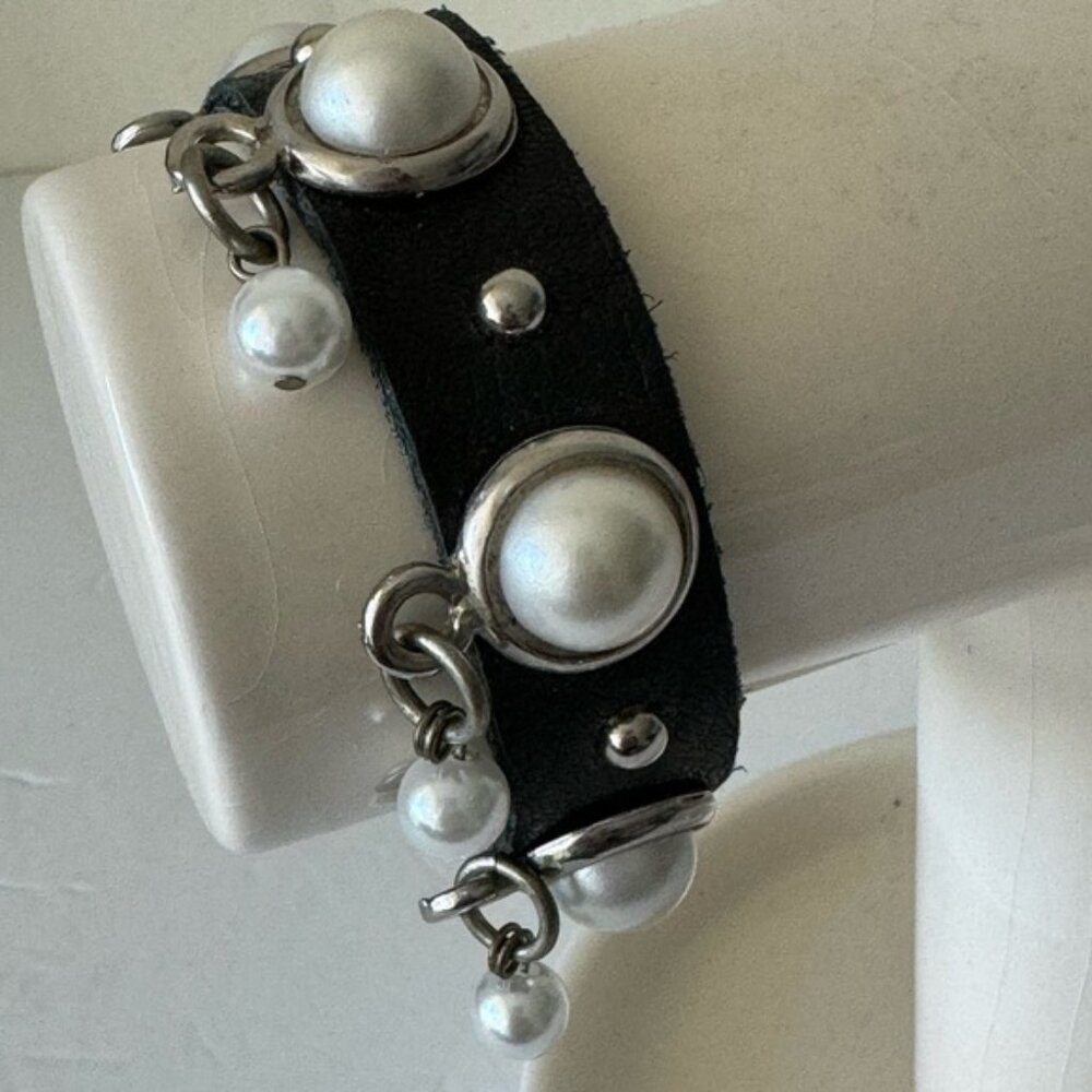 LEATHERROCK Bracelet LR Leather Genuine Leather W Faux Pearl Embellishment Black